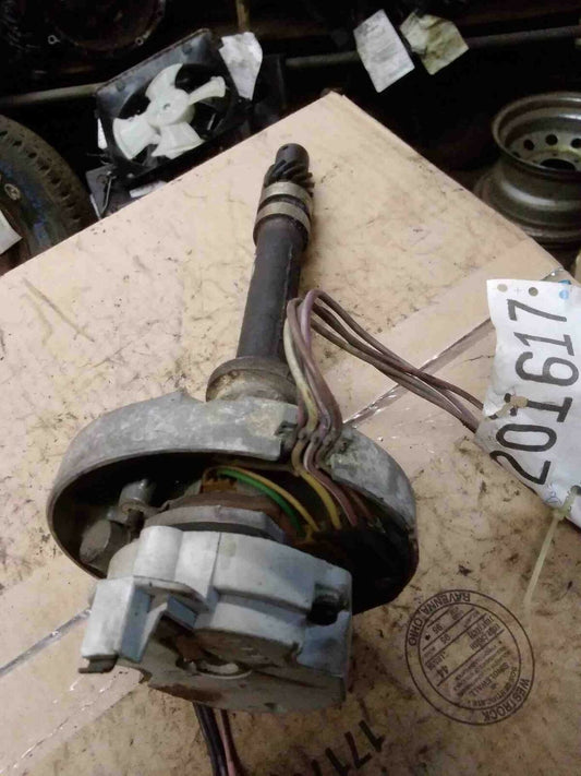 Distributor CHEVROLET (FULL SIZE) 85