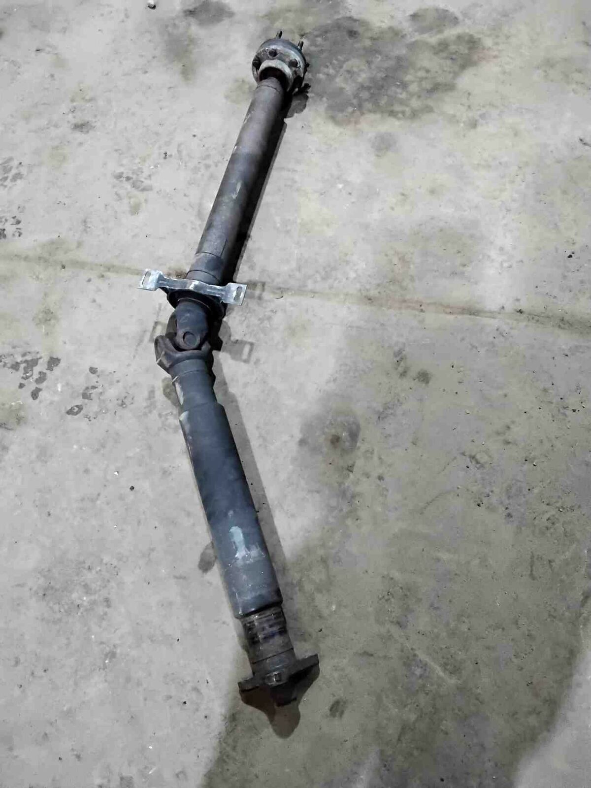 Rear Drive Shaft BMW 840I 94 95 96 97