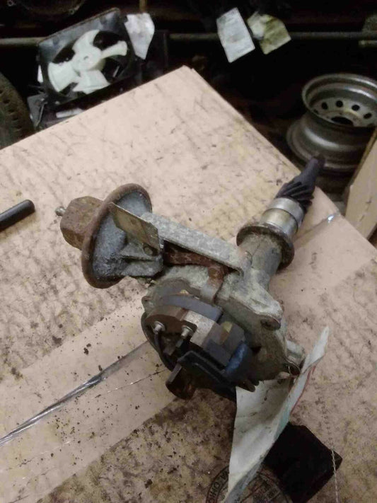 Distributor JEEP 87
