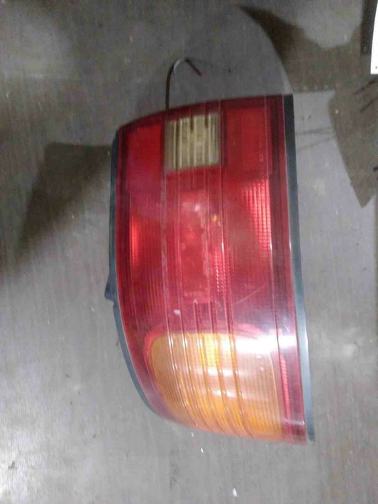 Tail Light Assembly MAZDA PROTEGE Left 92 93 94 95